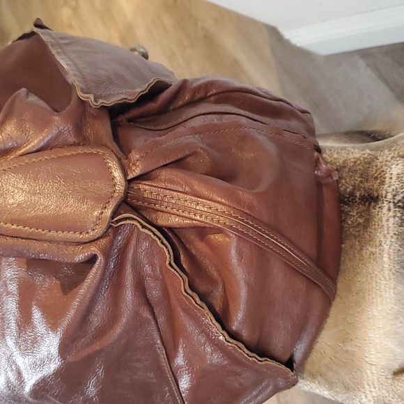 Brown leather hobo bag - Picture 6 of 11